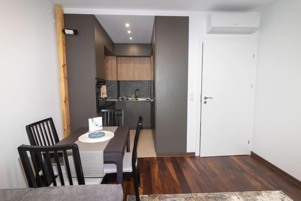 Georgi'S 1 Bedroom Quiet Apartment With Garage 소피아 외부 사진